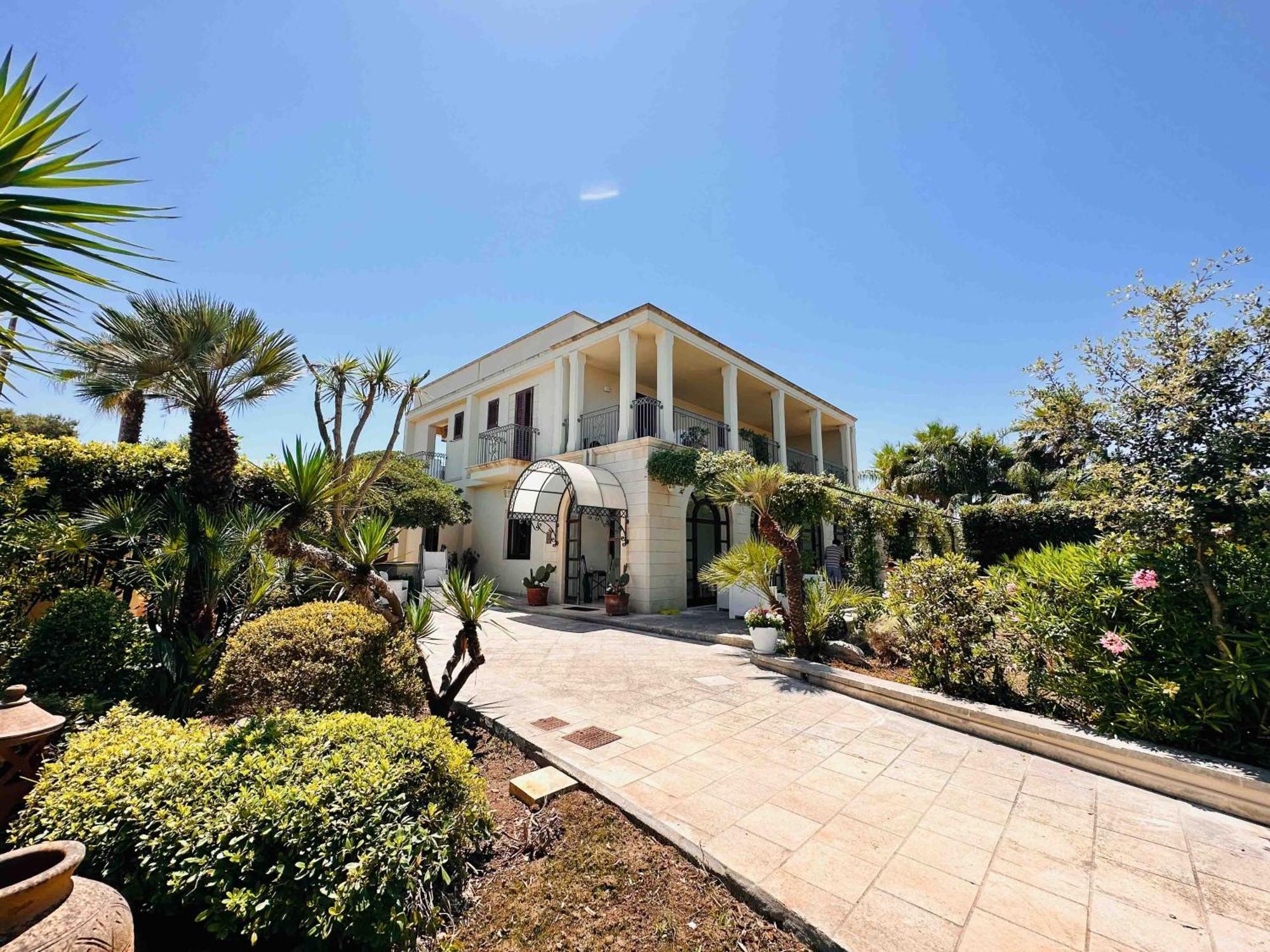 Casalusa Home Casamassella Extérieur photo